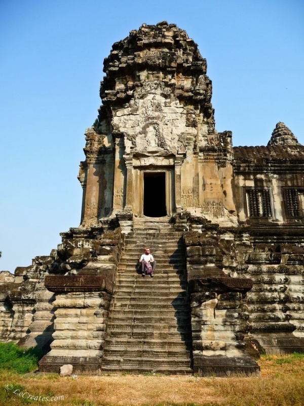В храмовых комплексах Ангкор (Angkor)